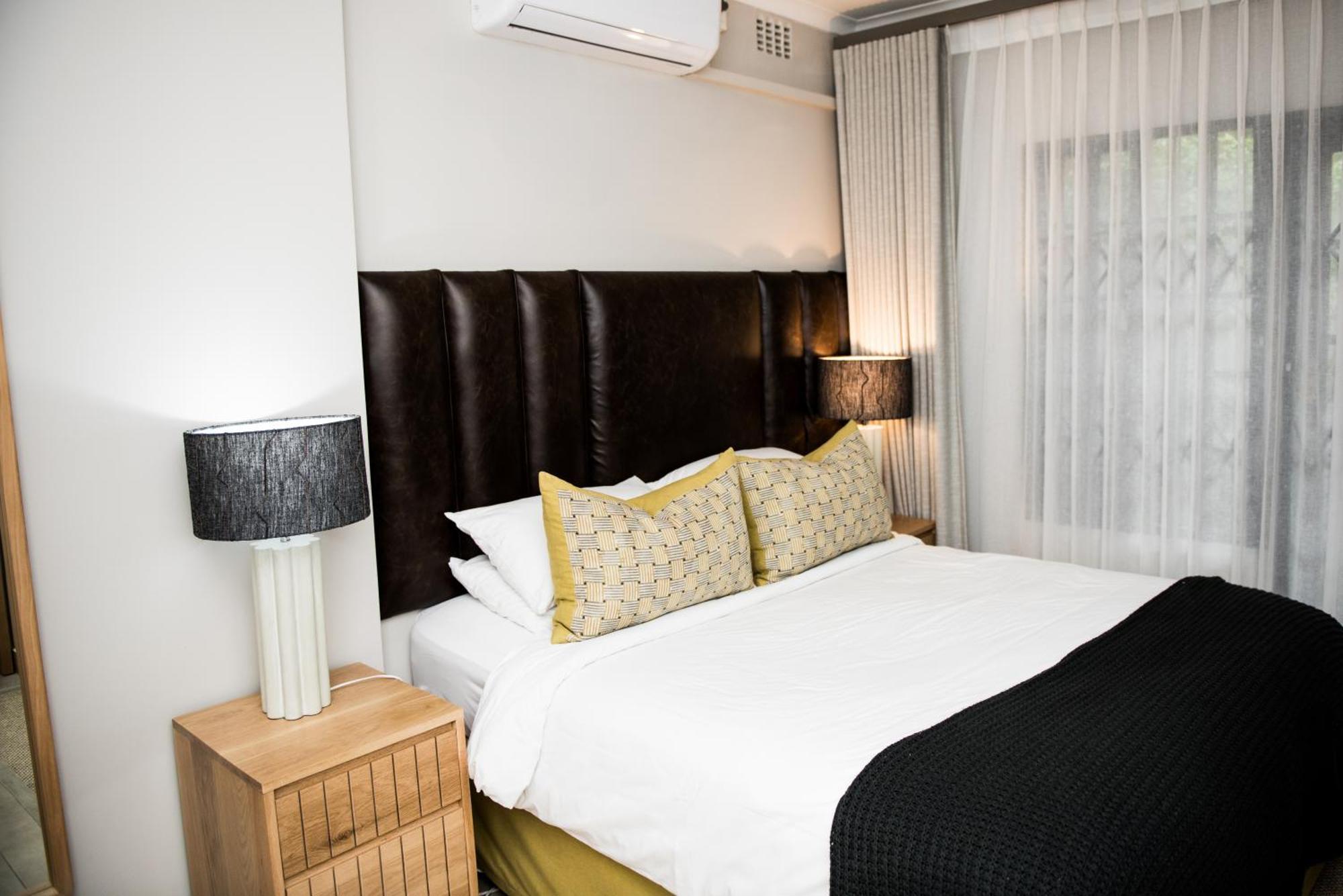 Tropical Beach Boutique Guesthouse Шелли-Бич Экстерьер фото
