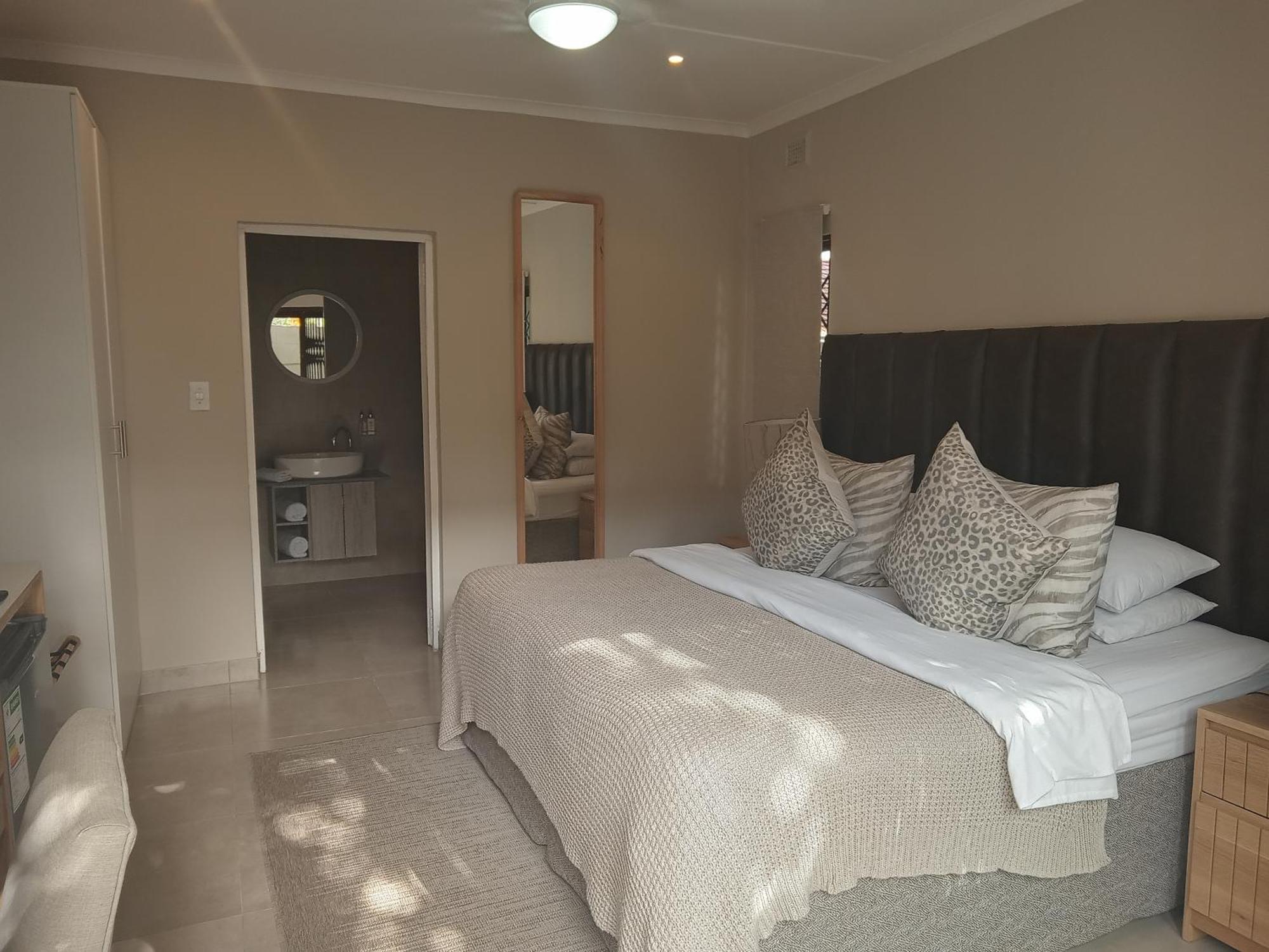 Tropical Beach Boutique Guesthouse Шелли-Бич Экстерьер фото